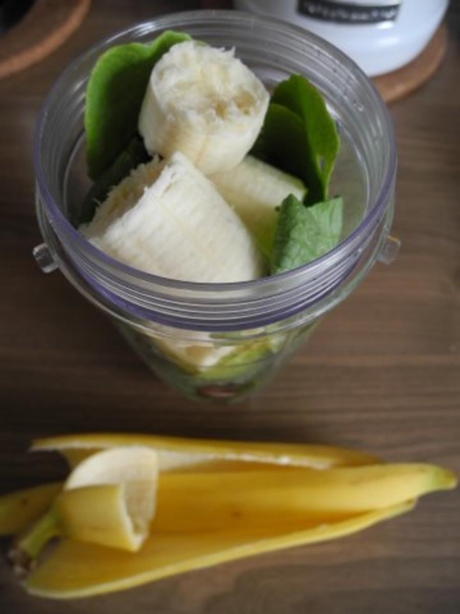 Smoothie : Pure Energie - Radieschen - Grün mit Banane - Rezept - Bild Nr. 4