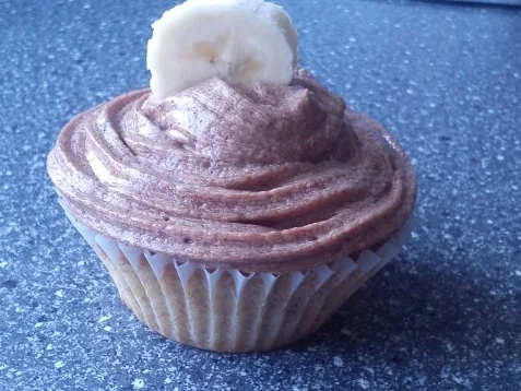 Rezept: Bananenmuffins mit Schokotopping Bild Nr. 2 Bananenmuffins mit Schokotopping - Rezept - Bild Nr. 2