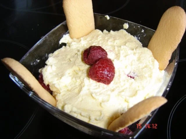 Rezept: Quarkcreme mit Himbeeren Quarkcreme mit Himbeeren - Rezept