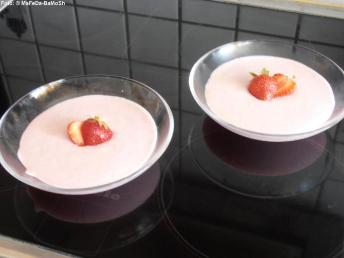 Erdbeer-Quark-Mousse - Rezept - Bild Nr. 2