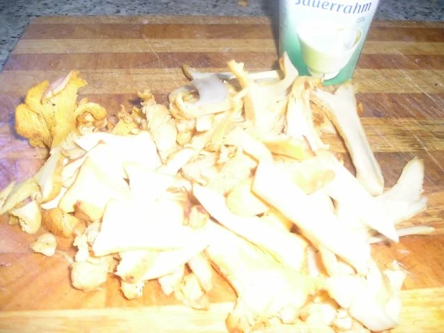 schnelle Eierschwammerlsauce - Rezept - Bild Nr. 2