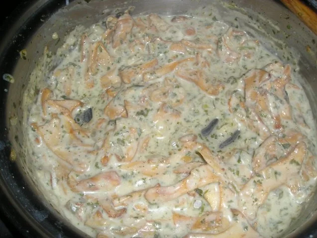 schnelle Eierschwammerlsauce - Rezept - Bild Nr. 4