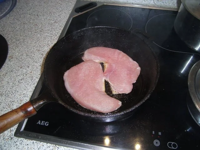 Putenschnitzel mit Mützchen - Rezept - Bild Nr. 2