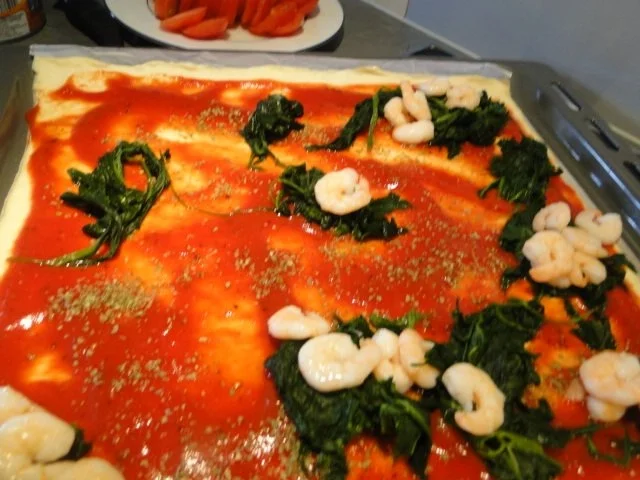 Rezept: Traumpizza mit allen Köstlichkeiten die ich mag. Bitte durchlesen Bild Nr. 12 Traumpizza mit allen Köstlichkeiten die ich mag. Bitte durchlesen - Rezept - Bild Nr. 12