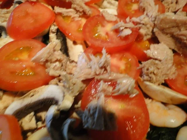 Rezept: Traumpizza mit allen Köstlichkeiten die ich mag. Bitte durchlesen Bild Nr. 14 Traumpizza mit allen Köstlichkeiten die ich mag. Bitte durchlesen - Rezept - Bild Nr. 14