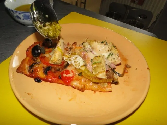 Rezept: Traumpizza mit allen Köstlichkeiten die ich mag. Bitte durchlesen Bild Nr. 20 Traumpizza mit allen Köstlichkeiten die ich mag. Bitte durchlesen - Rezept - Bild Nr. 20
