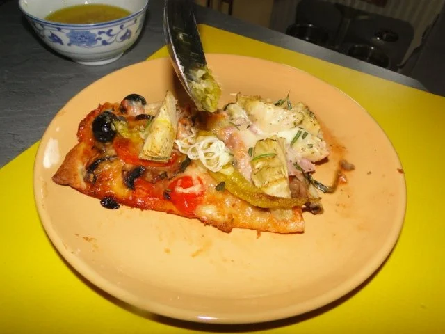 Rezept: Traumpizza mit allen Köstlichkeiten die ich mag. Bitte durchlesen Bild Nr. 21 Traumpizza mit allen Köstlichkeiten die ich mag. Bitte durchlesen - Rezept - Bild Nr. 21
