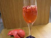 Granatapfel-Prosecco mit Minze - Rezept