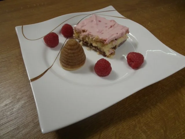 Raffinierter Butterkeks-Traum und Kekspyramiden mit Walnussfüllung - Rezept