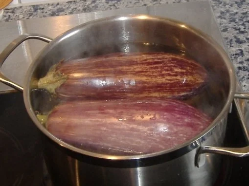 Auberginen mit Pilzfüllung - Rezept - Bild Nr. 2