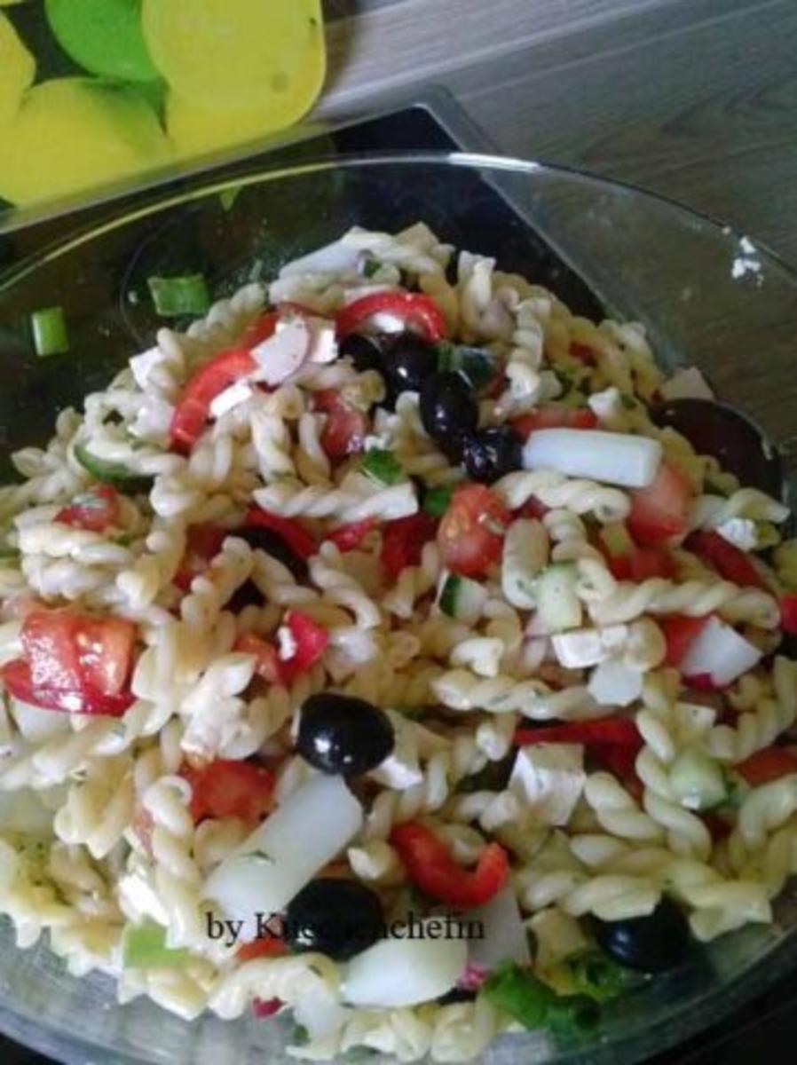 Bunter Nudelsalat - Rezept mit Bild - kochbar.de Bunter Nudelsalat - Rezept mit Bild - kochbar.de