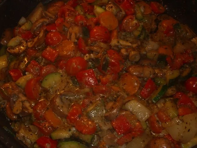 Gemüsepfanne auf Rucola in Gorgonzola - Rezept - Bild Nr. 5