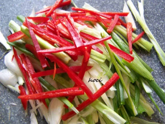 Schaormabrötchen gefüllt mit Mosterdgeschnetzelten - Rezept - Bild Nr. 4