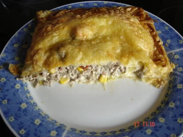 Rezept: Große Blätterteigtasche mit Hausfrauenfüllung Bild Nr. 2 Große Blätterteigtasche mit Hausfrauenfüllung - Rezept - Bild Nr. 2