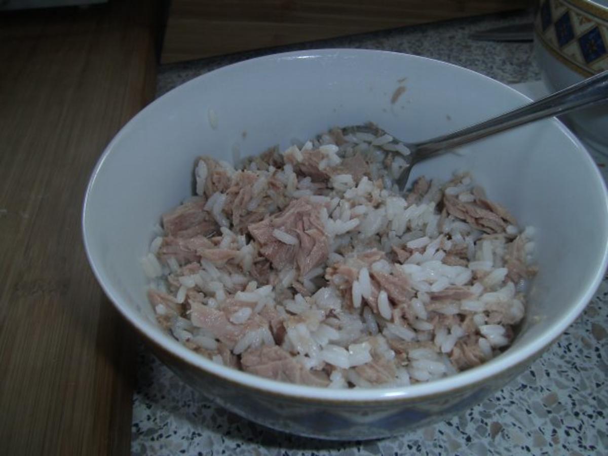 Aubergine gefüllt mit Thunfisch-Paprika-Reis - Rezept - Bild Nr. 3