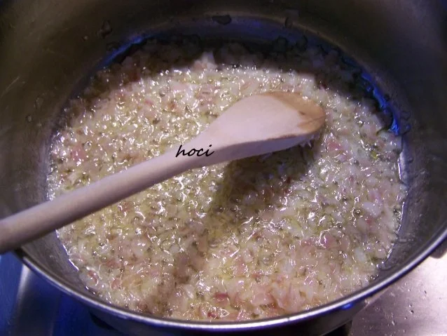 Rezept: Radieschen-Käsesüppchen mit kleinem Hähnchenspiess Bild Nr. 10 Radieschen-Käsesüppchen mit kleinem Hähnchenspiess - Rezept - Bild Nr. 10