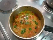 Rezept: Grundrezept fรผr Indischen Dal (mit roten Linsen) Grundrezept fรผr Indischen Dal (mit roten Linsen) - Rezept