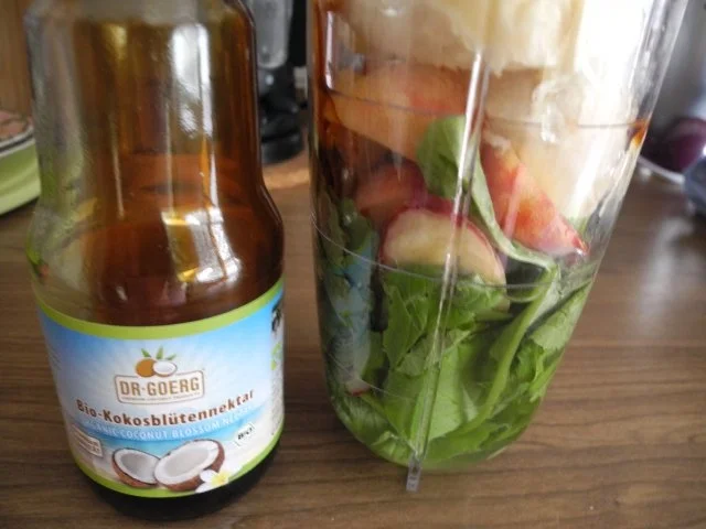 Rezept: Smoothie : Pure Energie mit Radieschen - Grün der Nächste Bild Nr. 5 Smoothie : Pure Energie mit Radieschen - Grün der Nächste - Rezept - Bild Nr. 5