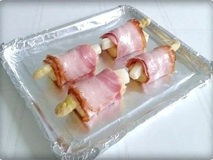 Spargel „Sushi“ auf Kräutersauce - Rezept - Bild Nr. 13