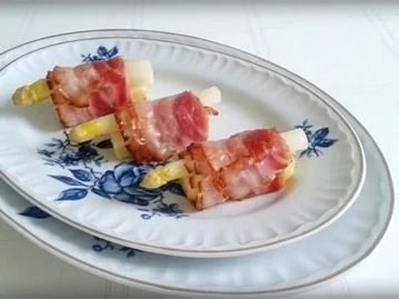 Spargel „Sushi“ auf Kräutersauce - Rezept - Bild Nr. 17