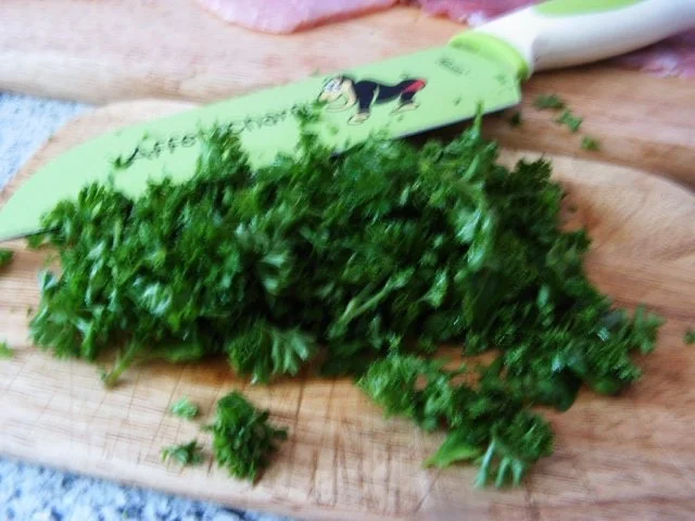 Rezept: Gefüllte Schweine-Rouladen Bild Nr. 4 Gefüllte Schweine-Rouladen - Rezept - Bild Nr. 4