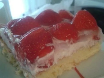 Erdbeer Pudding Kuchen - Rezept