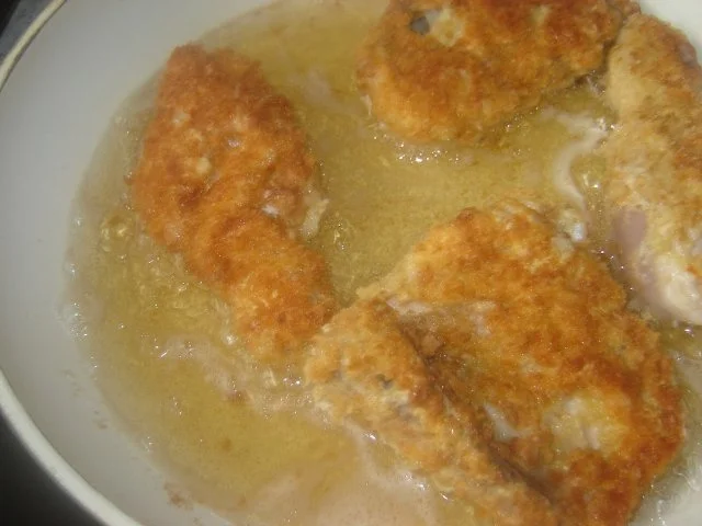 Rezept: Panierte Hähnchenschenkel Bild Nr. 3 Panierte Hähnchenschenkel - Rezept - Bild Nr. 3