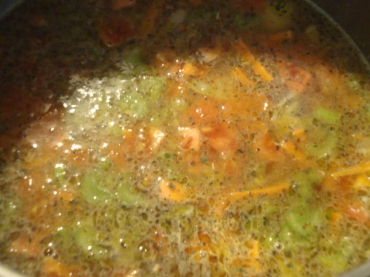Pesto Suppe, mit viel Einlage - Rezept - Bild Nr. 9