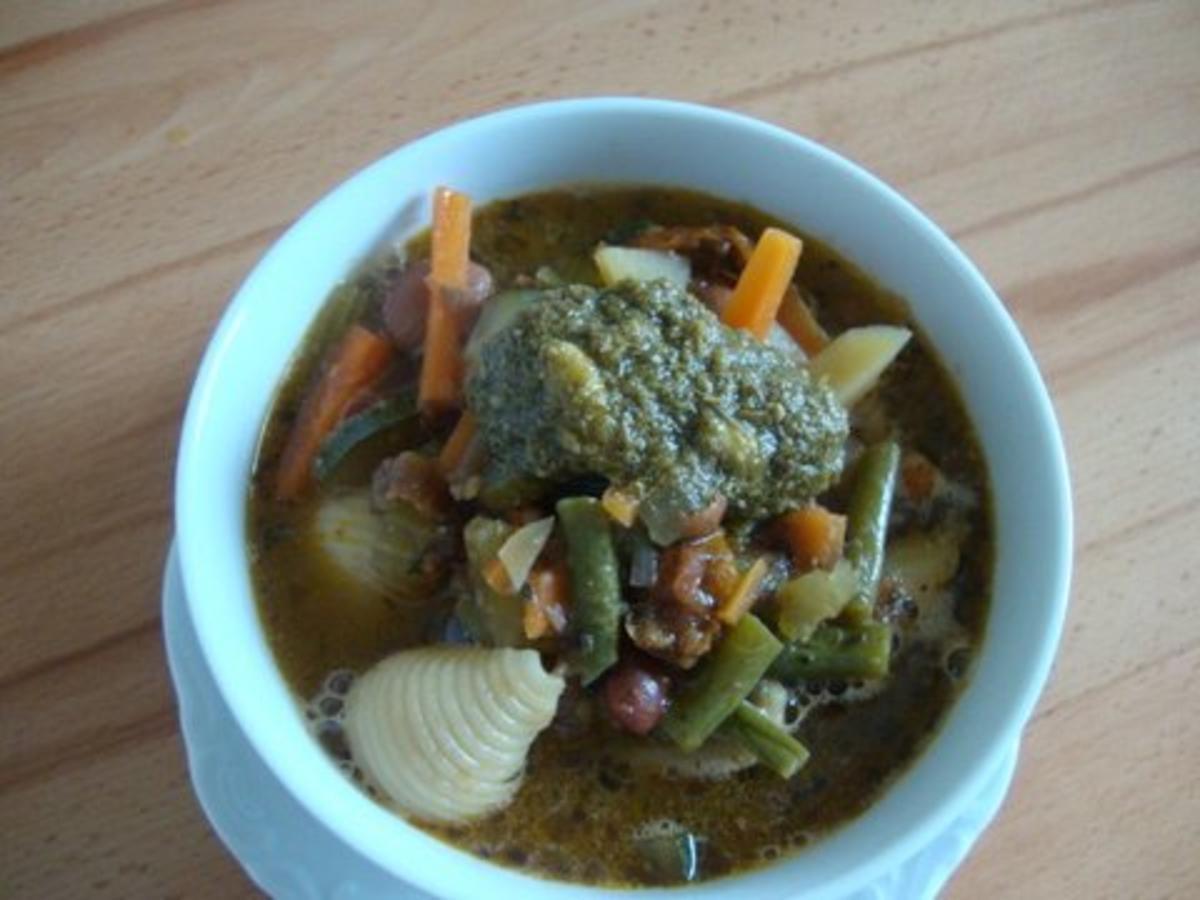Pesto Suppe, mit viel Einlage - Rezept - Bild Nr. 13