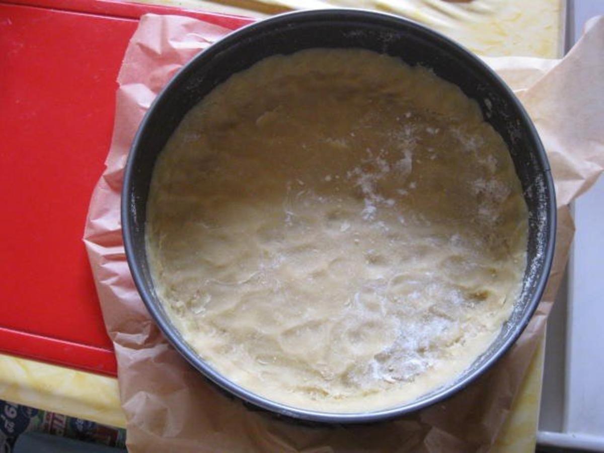 Buttermilch - Käsekuchen mit Rhabarber - Rezept - Bild Nr. 5