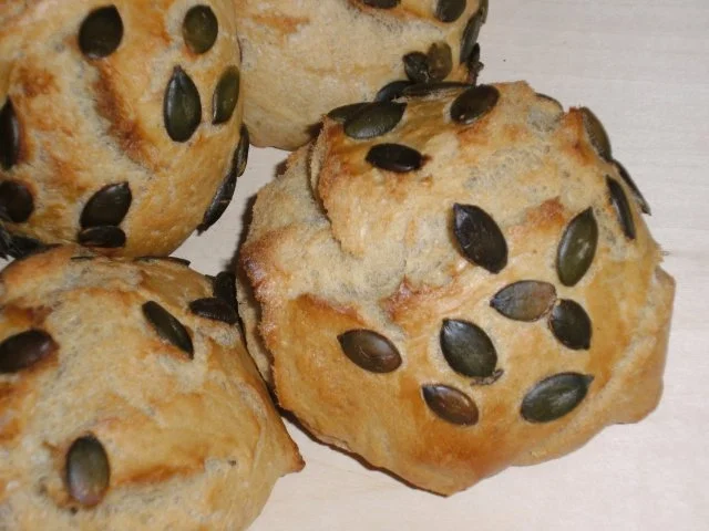 Dinkelbrötchen mit Kürbiskernen - Rezept - Bild Nr. 11