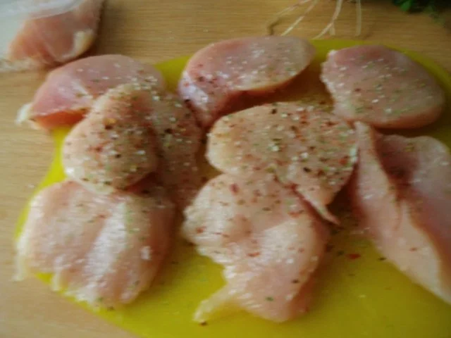 Rezept: Hähnchen in Curry - Käsesauce Bild Nr. 5 Hähnchen in Curry - Käsesauce - Rezept - Bild Nr. 5