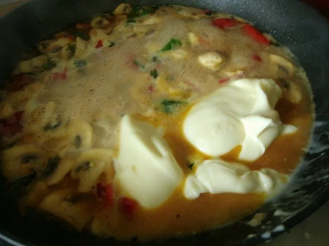 Rezept: Hähnchen in Curry - Käsesauce Bild Nr. 7 Hähnchen in Curry - Käsesauce - Rezept - Bild Nr. 7