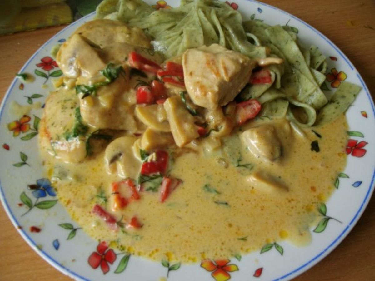 Hähnchen in Curry - Käsesauce - Rezept - Bild Nr. 10