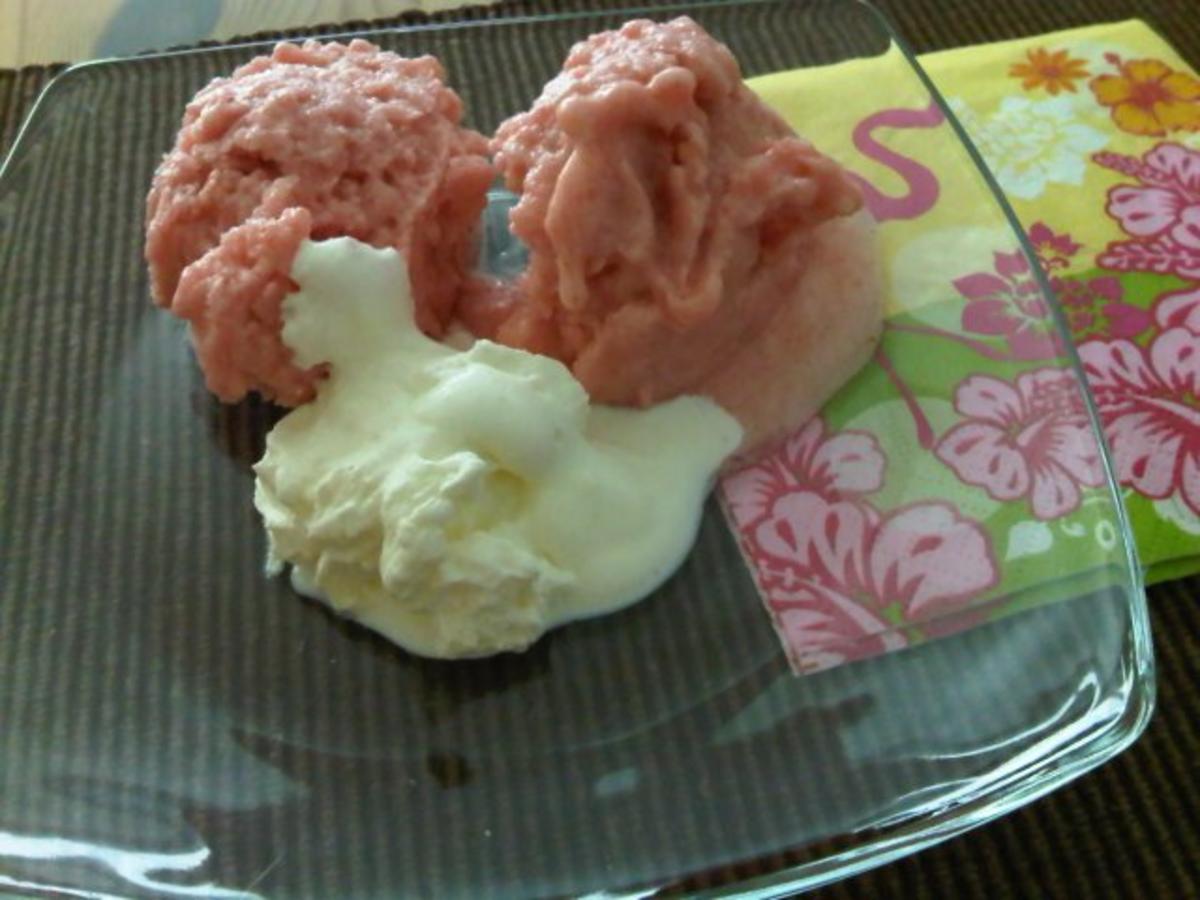 Erdbeersorbet mit Honig - Rezept mit Bild - kochbar.de