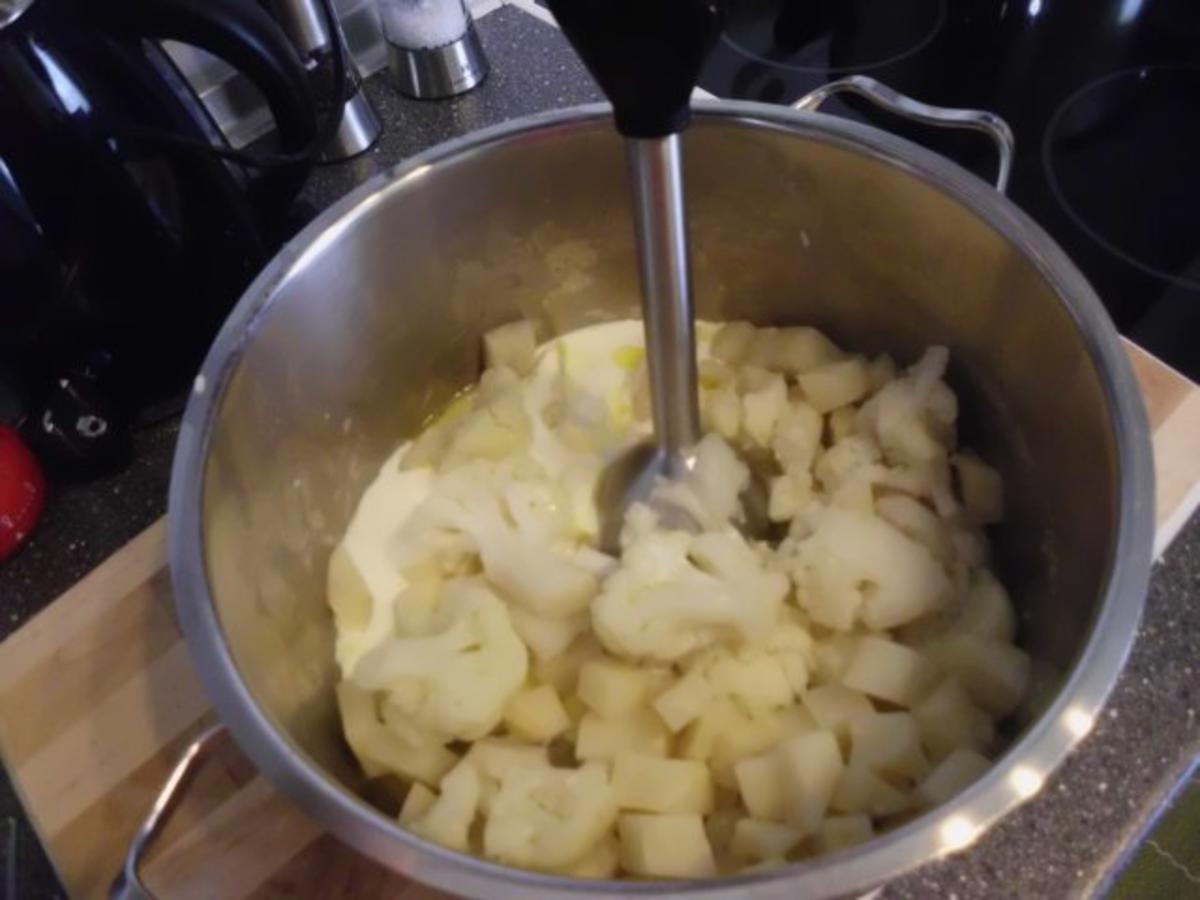 Rindergulasch scharf mit Blumenkohl-Selleriepürree - Rezept - kochbar.de