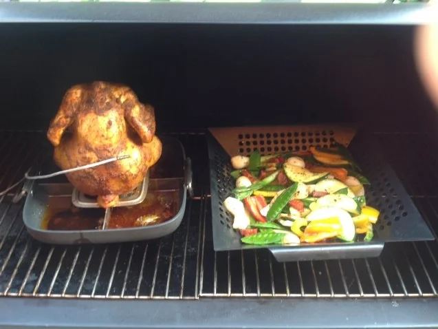 Rezept: Saftiges Brathhähnchen mit Grillgemüse Saftiges Brathhähnchen mit Grillgemüse - Rezept