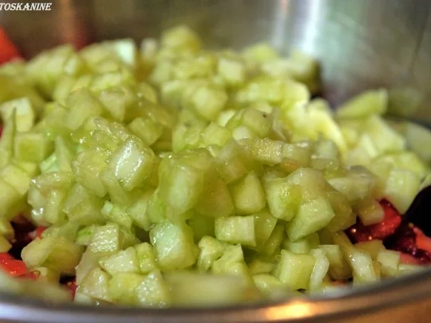 Rezept: Erdbeer-Gurken-Salsa Bild Nr. 5 Erdbeer-Gurken-Salsa - Rezept - Bild Nr. 5