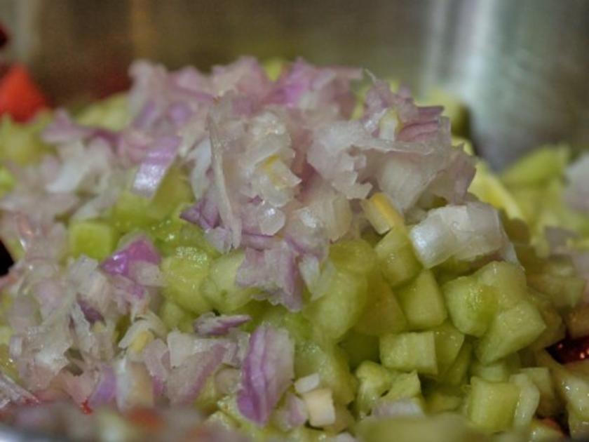 Erdbeer-Gurken-Salsa - Rezept mit Bild - kochbar.de