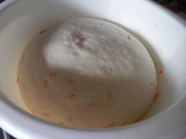 Rezept: Dinkelbrot mit Karotten Bild Nr. 3 Dinkelbrot mit Karotten - Rezept - Bild Nr. 3