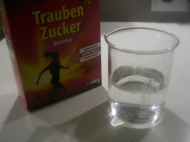 Rezept: Erdbeer-Buttermilch-Eis Bild Nr. 9 Erdbeer-Buttermilch-Eis - Rezept - Bild Nr. 9