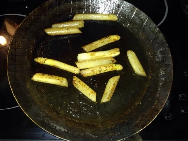 Rezept: Räucherlachs mit Spargel und Ei Bild Nr. 5 Räucherlachs mit Spargel und Ei - Rezept - Bild Nr. 5