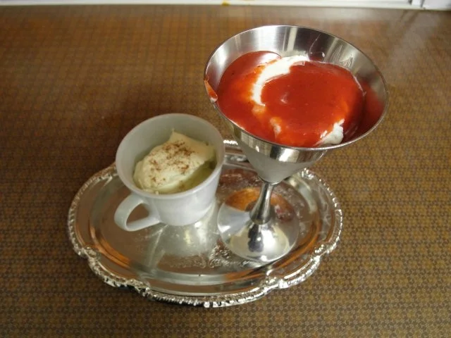 Rezept: Joghurt und Mousse Joghurt und Mousse - Rezept