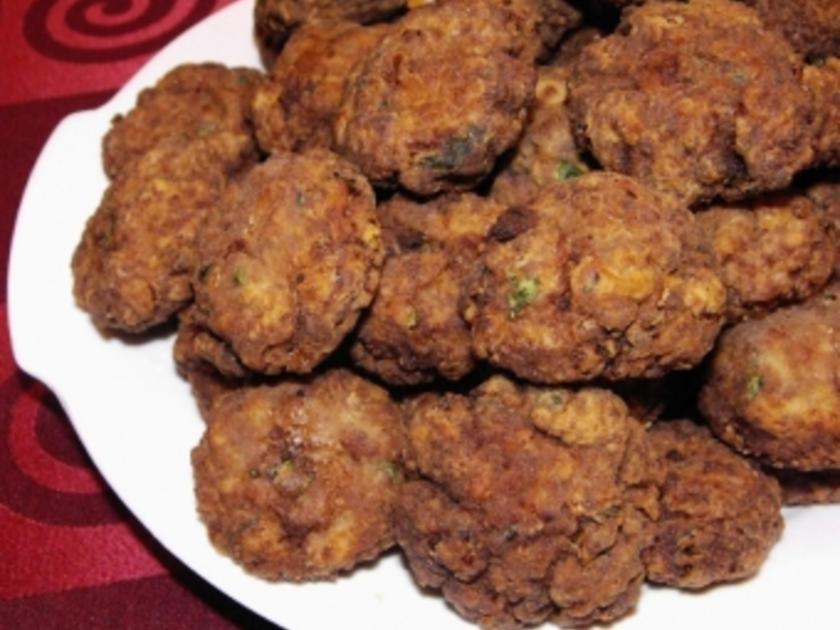 Köfte Türkische Frikadellen - schnell & einfach - 107 kcal/100g Köfte Türkische Frikadellen - schnell & einfach - 107 kcal/100g