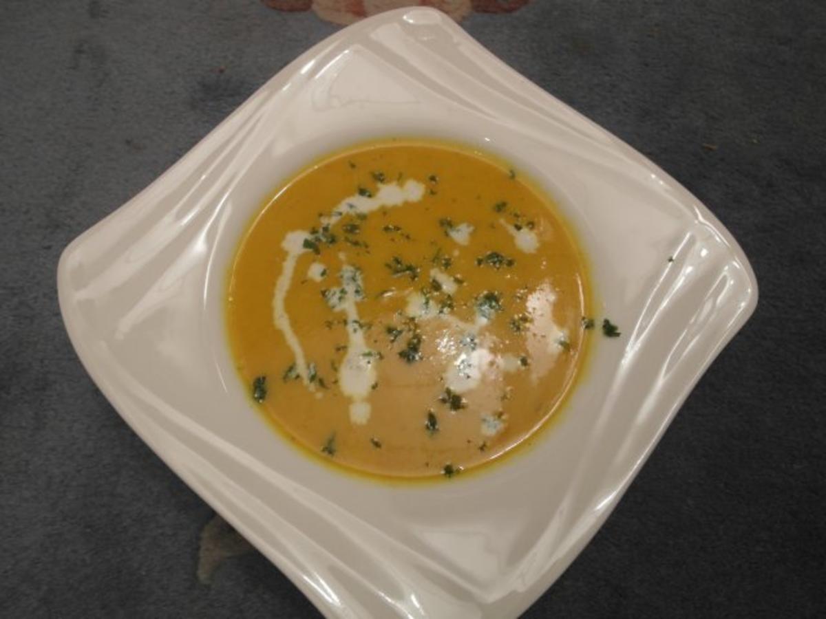 Orangen-Möhren-Suppe - Rezept mit Bild - kochbar.de