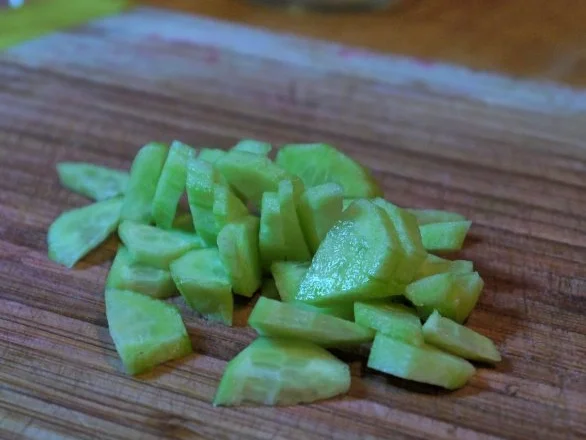 Belugalinsensalat mit Bergpfirsichen - Rezept - Bild Nr. 5