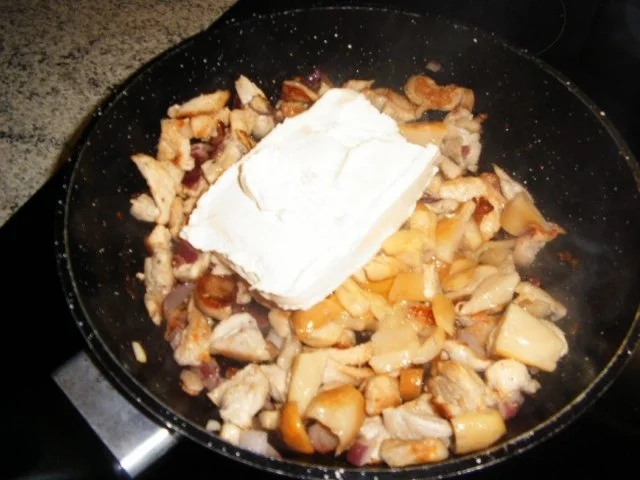 Gefüllte Blätterteig- Pasteten - Rezept - Bild Nr. 6