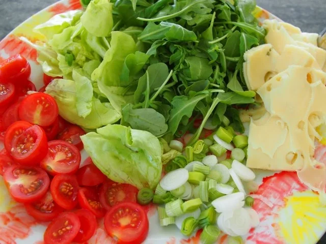 Selbstgemachte Burger mit Kartoffelchips - Rezept - Bild Nr. 2