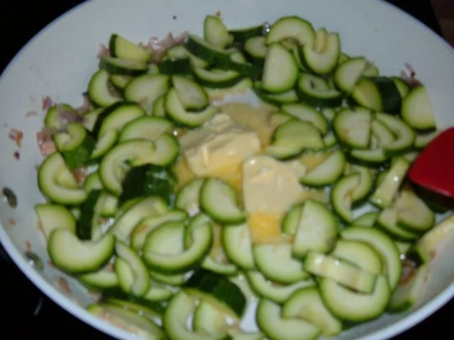 Rezept: Fisch : Lachs mit Gemüschen Bild Nr. 5 Fisch : Lachs mit Gemüschen - Rezept - Bild Nr. 5