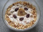 Frühstück: Joghurt mit Trockenfrüchten und mehr - Rezept